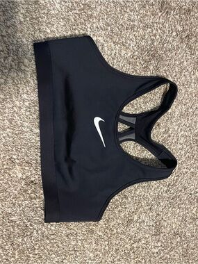 Nike Women's Black Swoosh Sports Bra